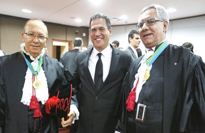 Maurão participa da sessão solene de posse de juízes substitutos no TJ