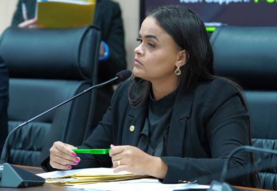 TAISSA SOUSA: Deputada solicita estudo técnico para regularização fundiária em Guajará-Mirim