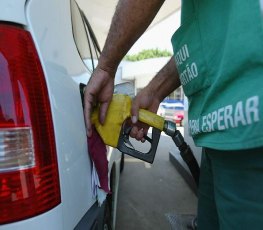 Preços da gasolina e diesel sobem nas refinarias