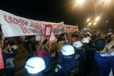 Protestos marcam desfile de 7 de Setembro em Porto Velho - FOTOS