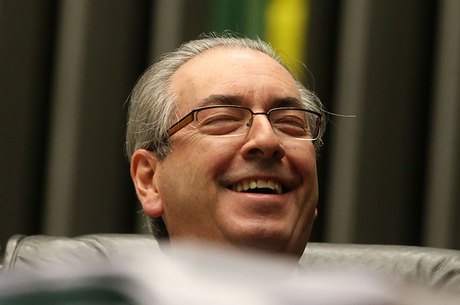 Cunha já gastou o equivalente a R$ 200 mil com voos em jatos oficiais
