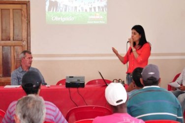 Glaucione atende Central das Associações Rurais