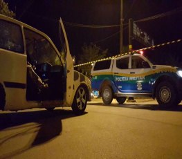 EXECUÇÃO - Passageiro de carro é crivado de bala; suspeitos foram presos - VÍDEO 
