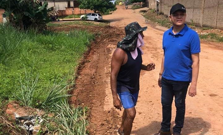 VEREADOR: Isaque Machado acompanha limpeza no Monte Sinai 