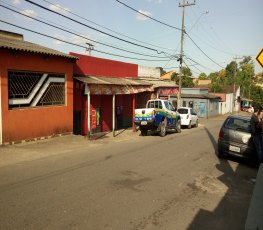 ASSALTO - Comerciante é baleado na zona Sul da capital