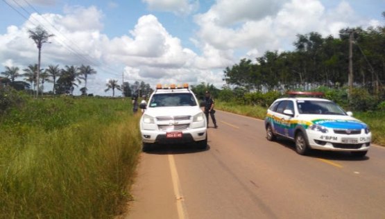 Corpo de homem é encontrado as margens de rodovia 