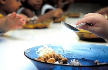 Merenda intoxica mais de 30 em quatro escolas