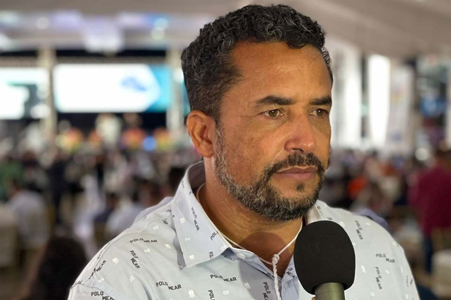 JI-PARANÁ: Câmara arquiva processo de cassação do prefeito Isaú Fonseca