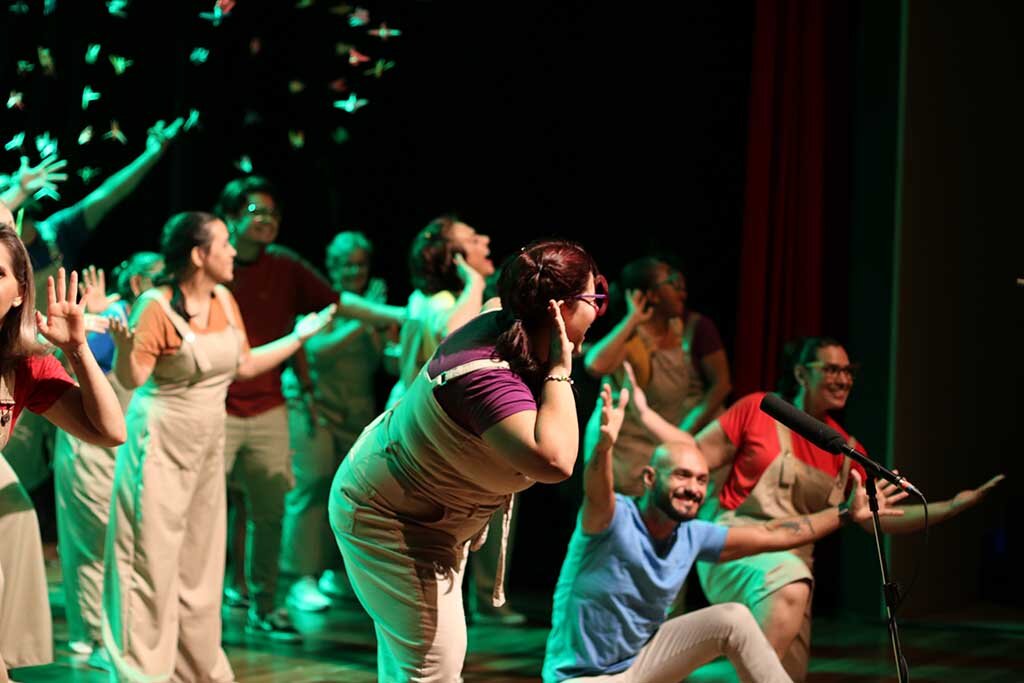 CANTO PARA TODOS: Espetáculo Celebrar acontece de terça a sexta no Teatro Guaporé