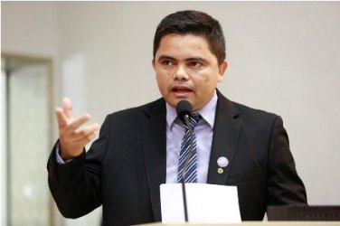 Deputado pede cópias de contratos do Espaço Alternativo 