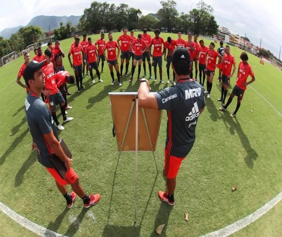 Flamengo estreia na temporada neste sábado, contra o Vila Nova-GO