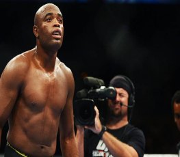 UFC - Anderson vive ultimato por legado após mais de 4 anos sem vencer