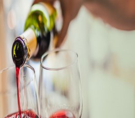 Uma taça de vinho pode ser ótimo para o cérebro, diz estudo