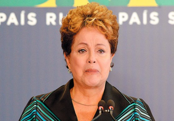 PMDB subscreve pedido para que Dilma perca direito a exercer função pública

