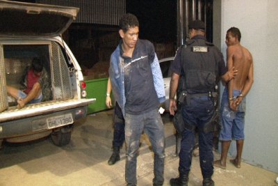 Polícia prende suspeitos de furtarem residência em Porto Velho
