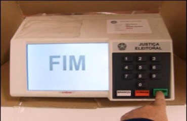 URNA ELETRÔNICA - Polícia Federal prende supostos fraudadores na capital