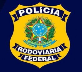 PRF detém dupla e recupera motos roubadas na capital