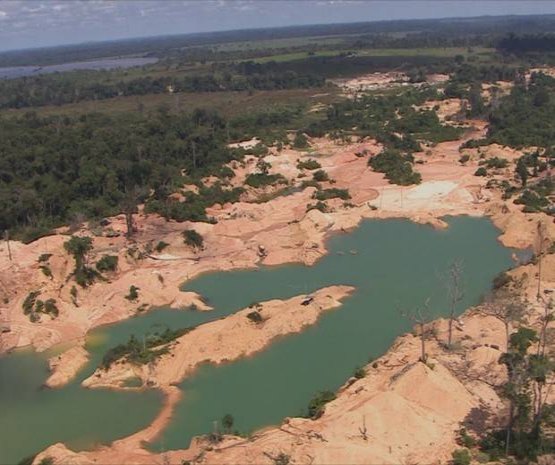 ILEGAL - Garimpo gigante é fechado em Rondônia 