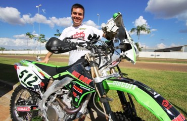 RALLY AMAZONIA 2011 - Equipes já estão no estacionamento do Porto Velho Shopping para vistoria e reunião técnica