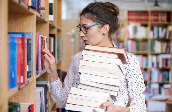 BIBLIOTECÁRIOS: Abertas inscrições para concurso de estágios internacionais