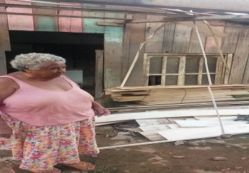 Mulher de 73 anos teme por nova cheia no Bairro Nacional