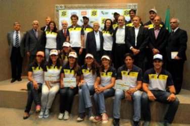 Bolsa Atleta Pódio beneficiará 15 atletas do vôlei de praia