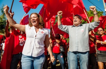 FACEBOOK – Fátima Cleide ganha liminar na Justiça Eleitoral contra Rede Social