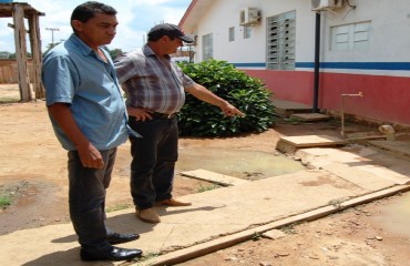 CUJUBIM - Vereadores denunciam situação de abandono na Lavanderia do Hospital Municipal.