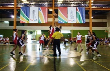 OLIMPÍADAS ESCOLARES - basquete perde na estréia das Olimpíadas Escolares