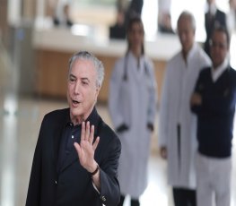 Temer retorna para Brasília após se recuperar de cirurgia em SP