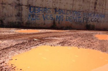 CENA DA CIDADE – Obras não concluídas dos viadutos ainda geram protestos - FOTOS