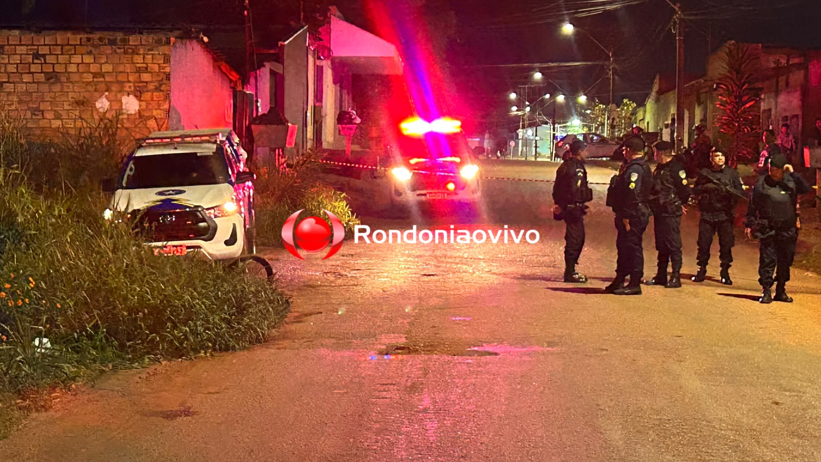 URGENTE: Jovem é executado com vários tiros próximo de praça em Porto Velho