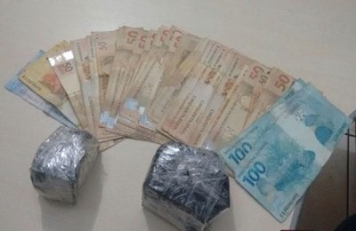 TRÁFICO - Suspeito é preso com quase meio quilo de cocaína