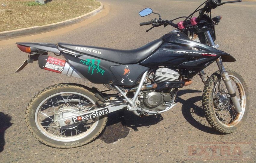 Carro e moto protagonizam acidente na BR-364