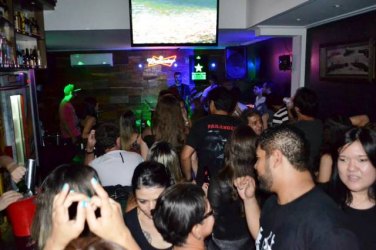 Nesta quinta tem Pop Rock no Novo Boteco