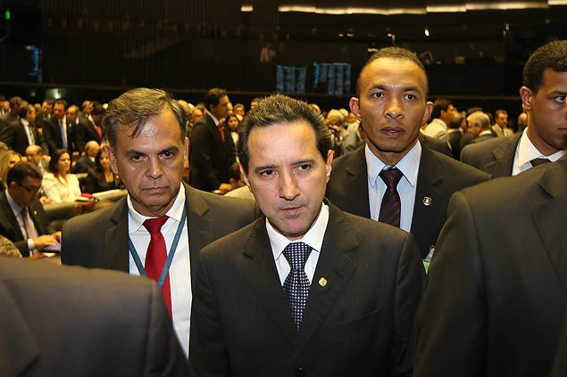 Justiça libera ex-deputado Donadon para trabalho externo