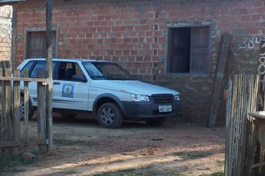 Carro da prefeitura de PVH é flagrado em Candeias em pleno domingo