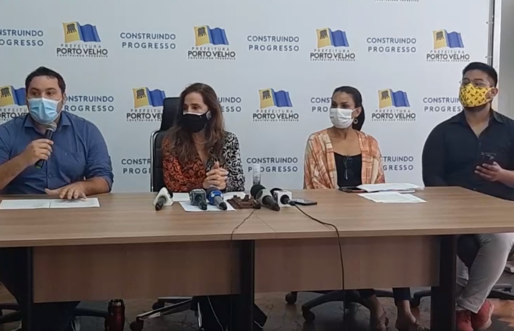 ASSISTA AO VIVO: Prefeitura atualiza informações sobre a pandemia na capital