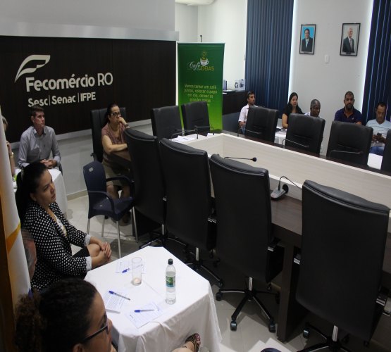 Fecomércio-RO debate coleta de resíduos sólidos com a Semusb e Sema