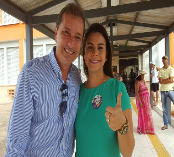 ELEIÇÕES 2016 – Dr. Hildon acompanhado de Mariana Carvalho acredita em surpresa