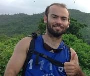 Morre instrutor de parapente em acidente em voo