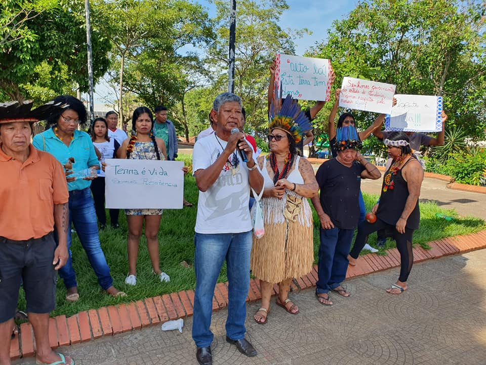 MOBILIZAÇÃO: Comunidades indígenas fazem protesto no centro de Porto Velho