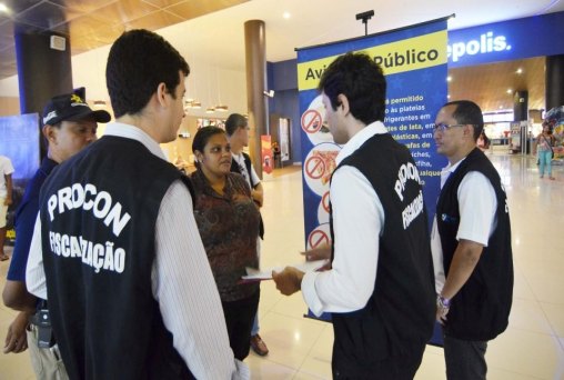 Cinemas não podem impedir entrada de alimentos comprados em outros locais