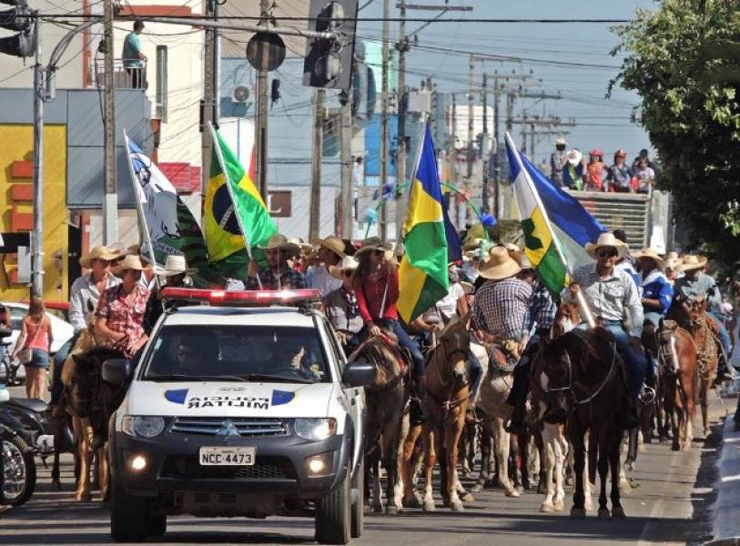 EXPOVIL 2018: Desfile que abre a maior feira agropecuária do Cone Sul será no dia 30 de junho