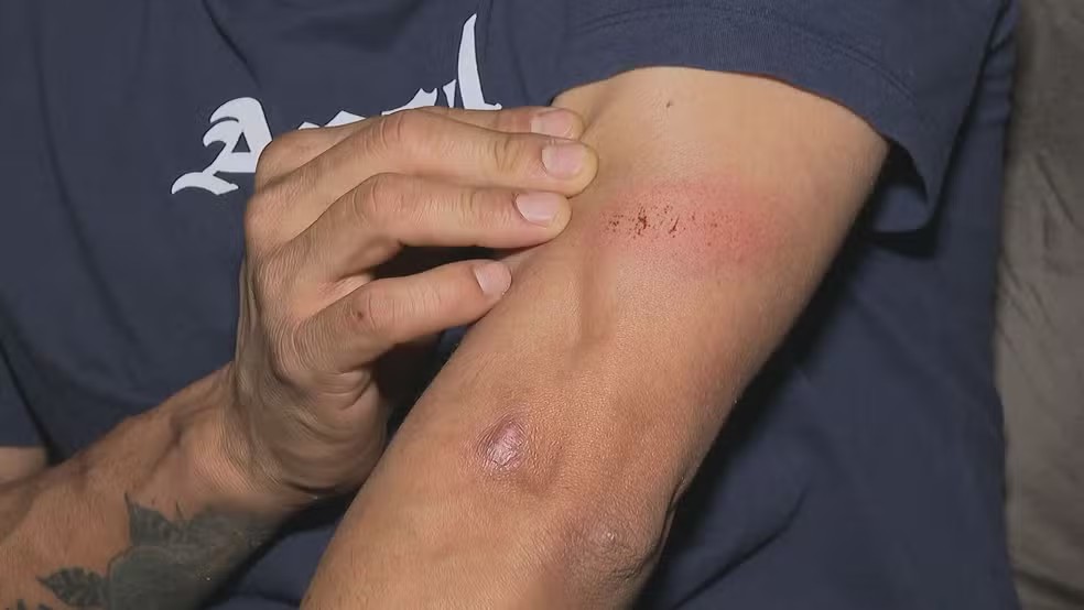 'ME AJUDA': Marido agredido pela esposa sai correndo e pede socorro em delegacia 