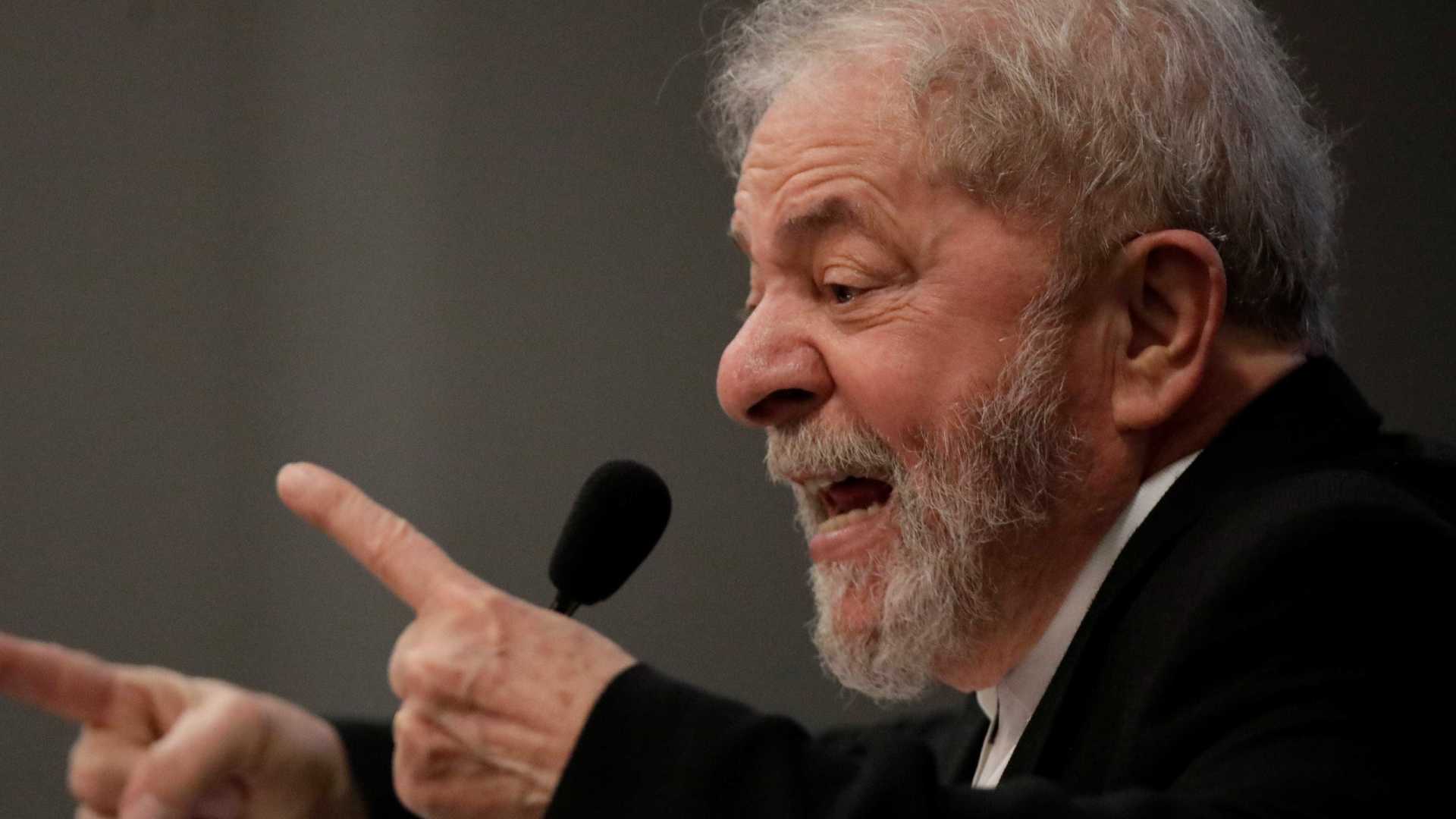 PT reafirma candidatura de Lula mesmo após prisão