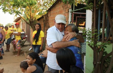 ELEIÇÕES 2012 - Mario Português faz arrastão na zona sul