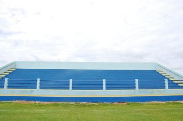 Arquibancada de Estádio pronta aguarda só inauguração
