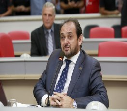 Laerte Gomes pede construção de nova estrada