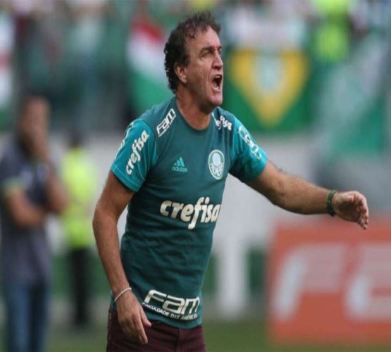 Palmeiras confirma saída de Cuca e busca novo técnico